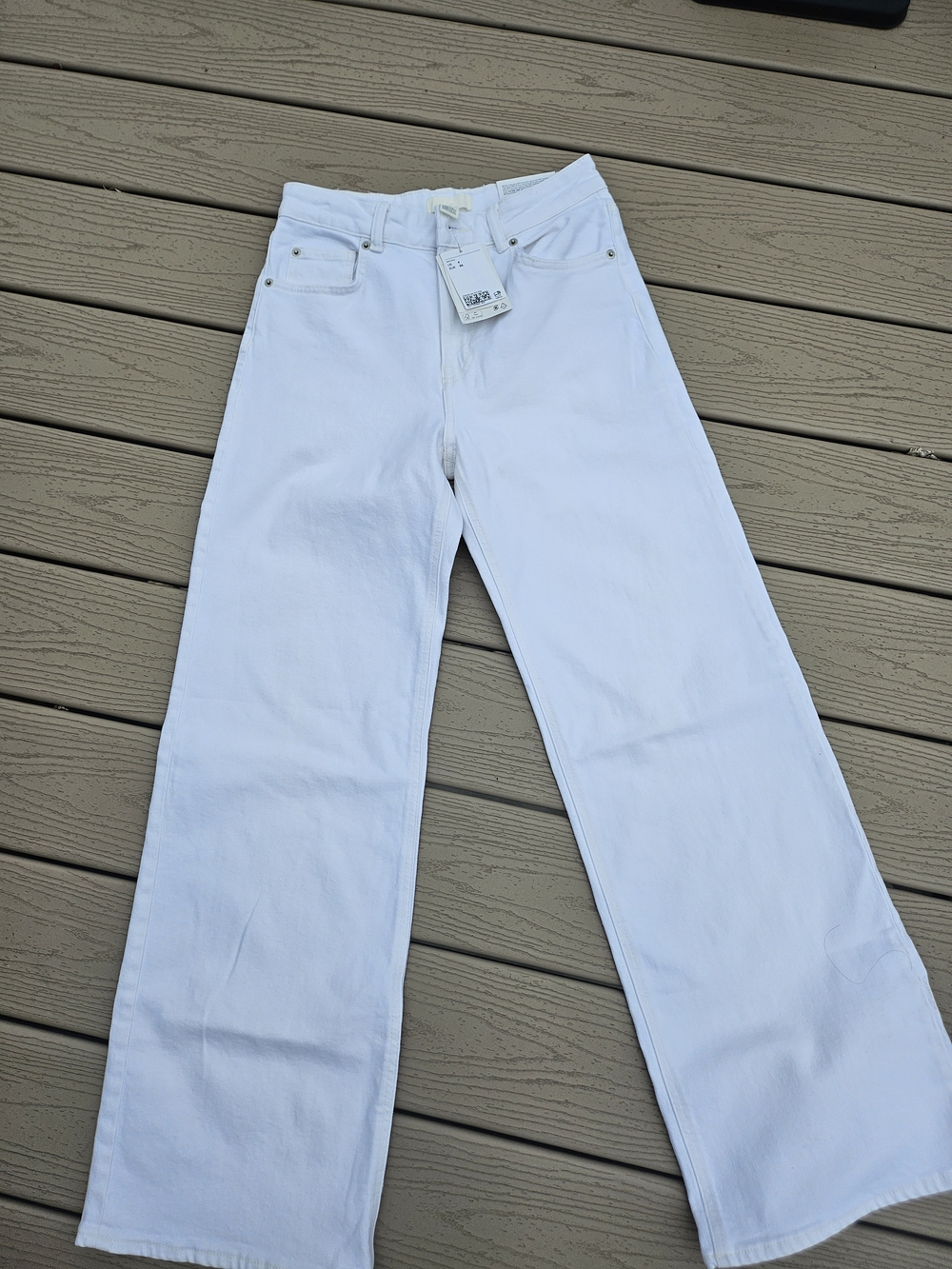 H&M White High-Rise Wide-Leg Jeans